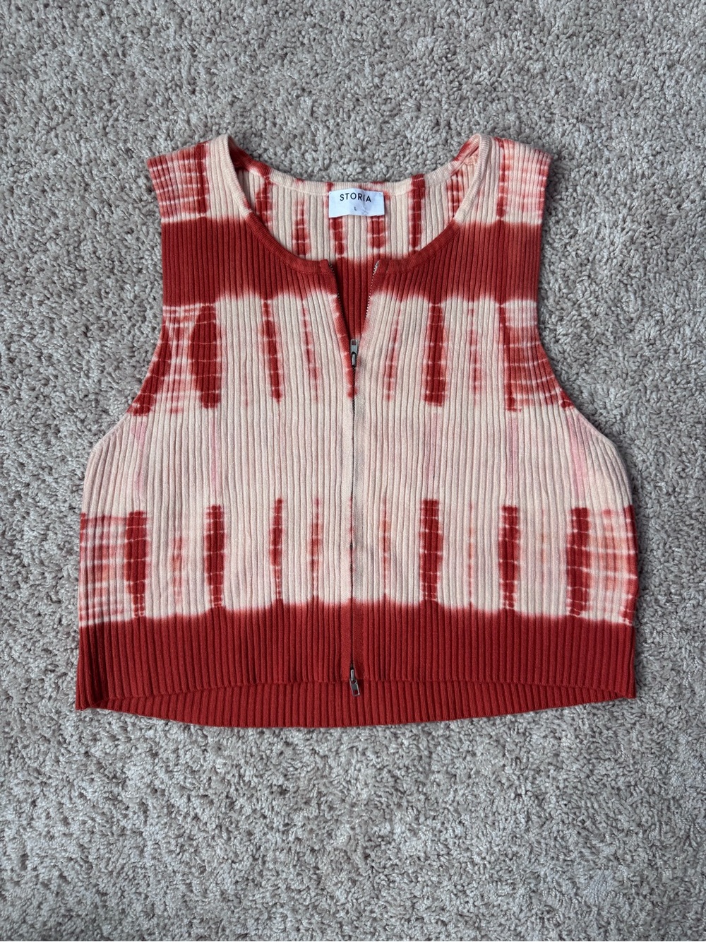 Storia Orange Tie-Dye Ribbed Zip Front Crop Tank - Size L